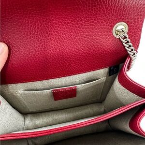 Gucci Red Leather Shoulder Bag with Chain Strap